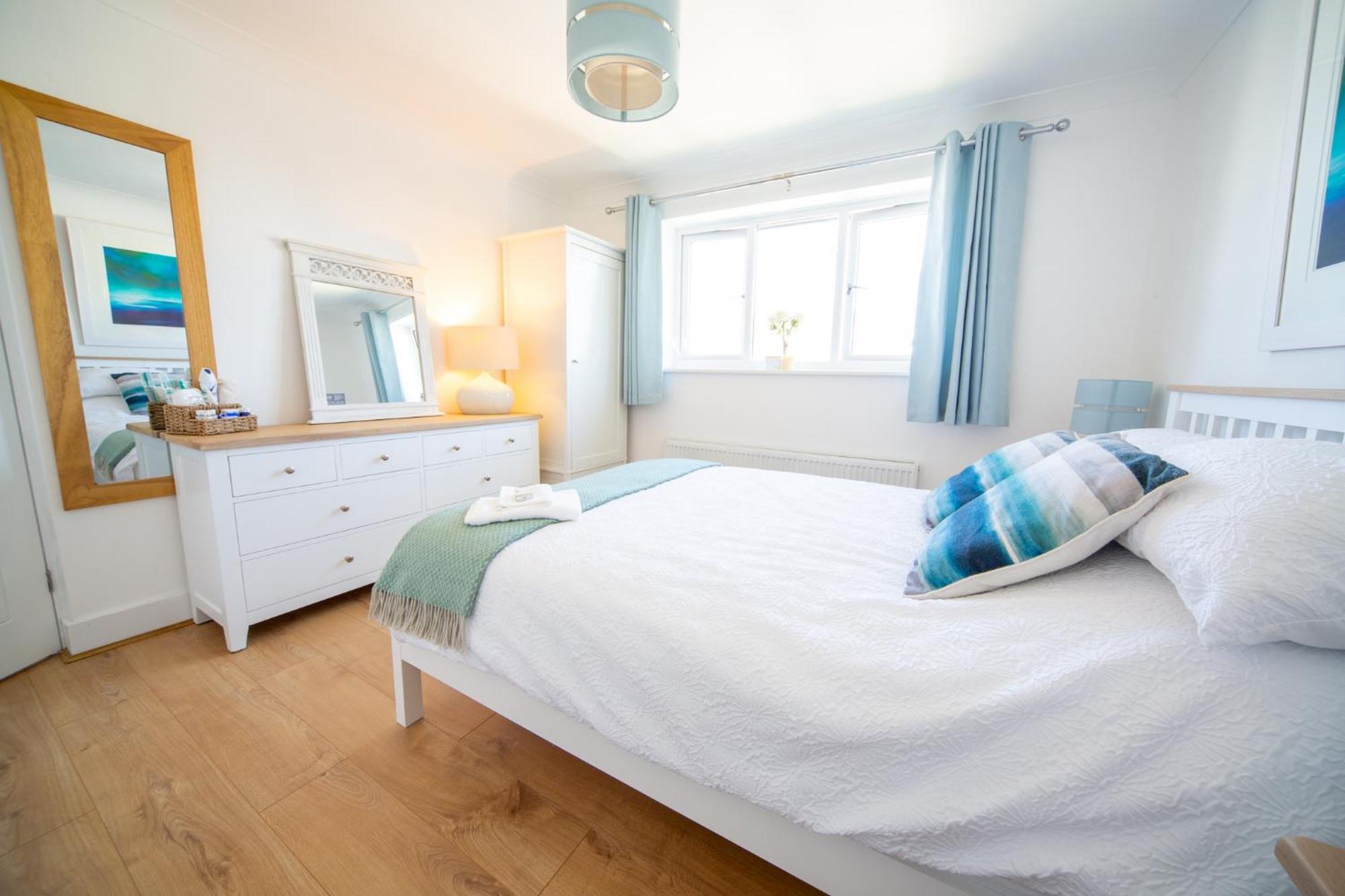 Trethvor House Ensuite Double Room With Free Parking In Quiet Residential Area Padstow Kültér fotó